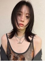 イル(iLe.)&nbsp;レイヤーカット//イメチェン/ホワイトブロンド/外ハネボブ/美髪