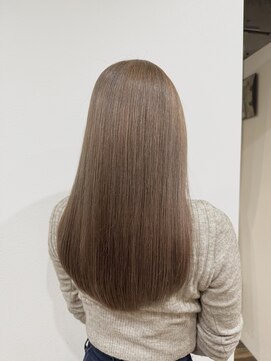 イリス(Iris) 黒染め歴→透明感マロンベージュ