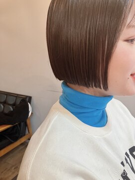 ロータス ヘアデザイン(LOTUS hair design.) 大人女性 切りっぱなしボブ