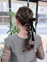 スイ バイティティ 川崎店(suis. by titi) 編みおろしヘア