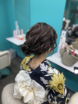 リエラ 新宿(RIERA) 浴衣の着付け&ふわふわサイドアップ