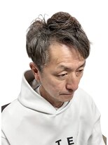 ウエストサイドカットクラブ(West Side Cut Club)&nbsp;ブラックピンパーマで作るhi age向けアップバングパーマ
