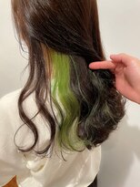 オーティティ(O-TETE)&nbsp;O-tete ライムグリーンインナーカラーブリーチ