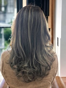 グラン(GRAN) 【華やかな立体感】大人のハイライトカラー