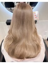 ミリア(MILIA)&nbsp;大人可愛い20代30代40代ホワイトベージュ髪質改善カラー/艶髪