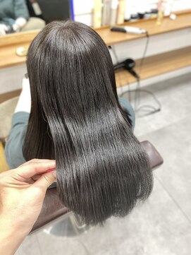 ランプ(Lamp) くびレイヤーグレーベージュニュアンスカラー白髪染め白髪ぼかし