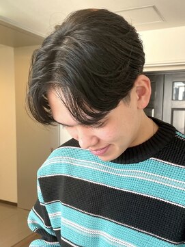 グッドタイムエフティフィフス 横浜西口(GoodTimes ft.fifth) ニュアンスパーマセンターパート韓国風コンマヘアワンカール30代