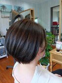 ショートボブ