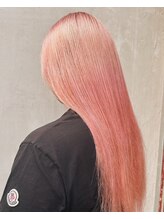 《傷ませないブリーチ技術》お客様の未来を考えて薬剤と技術にこだわります◎