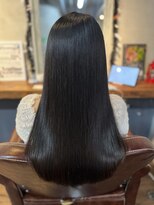 スローネ(THRONE)&nbsp;縮毛矯正で艶髪／20代30代40代／新宿／髪質改善