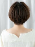 暗髪ニュアンスパーマ抜け感ショートボブr小山20代30代40代