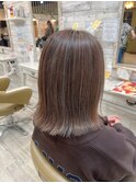 脱白髪染め！オシャレなハイライトカラー　八戸