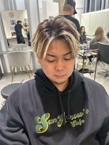 メンズサロン キング 枚方店(Men’s salon K!ng) フェザーショートアップバングセンターパートメンズハイライト