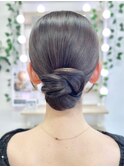 綺麗めタイトシニヨン