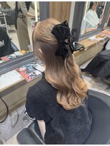 ケンジ 横須賀中央(KENJE)&nbsp;横須賀ブリーチカラーミルクティーベージュ