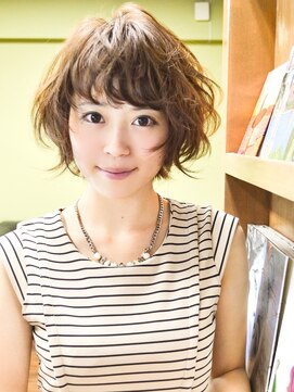 パティオンツー(PATIONN2) ナチュラルモーブカラー外国人風ゆるふわワイドバングショート