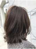 くびレイヤー＿ニュアンスアッシュ
