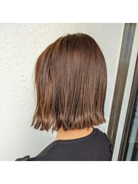ベルフェミンアプレ(Belle femin Apres) 外ハネボブ 艶髪 顔周りカット ココアベージュ 髪質改善 20代