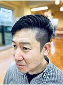 【大人なメンズに】コームオーバーツーブロック