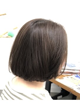 ワトワトセンター ショートボブ