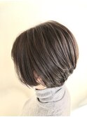 ショートボブ