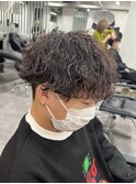 波巻きスパイラルパーマ刈り上げマッシュ