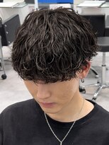 オーシャントーキョー 仙台(OCEAN TOKYO)&nbsp;波巻きスパイラル黒髪刈り上げマッシュ2ブロックメンズショート