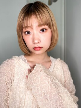 カバーヘア イヴ 戸頭店(COVER HAIR EVE) 韓国風金髪ハイトーンカラー前下がりミニボブp1戸頭20代30代