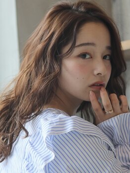 バイラ(Bailar)の写真/ベテランスタイリストが似合わせヘアをご提案☆自宅での再現性も高く、サロン帰りのスタイル長持ち◎