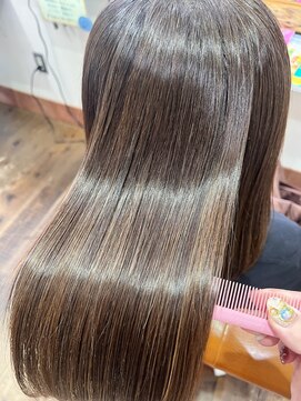 ル コワン ククー(Le coin coucou) 酸性ストレート