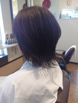 ヘアースタジオ モモ(Hair studio MoMo) ウルフ×外ハネ