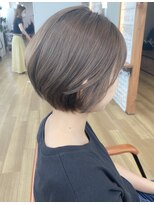 ロビー(LOBBY)&nbsp;『LOBBY』桜井　大人ショートボブスタイル
