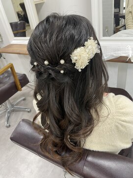 トータルビューティーサロン ディーグレース(TotalBeautySalon D.Grace) ハーフアップ