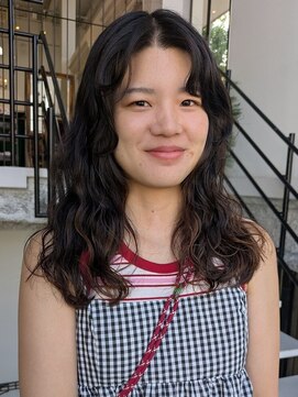 アンジェリカ(Angelica) ロングパーマ/黒髪パーマ/ハードパーマ/前髪パーマ