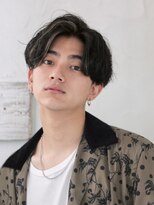 フリーラ 京都河原町三条店(freera) サイドグラデーションスリークショートシルバーカラー