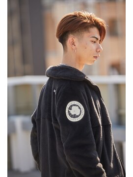 メンズサロンドットリアン(dot. lien) 【men’s salon dot. Tokyo】前下がりショート×アップバング