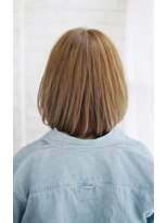 ヌーヴ(n.v.)&nbsp;20代30代40代　大人ガーリー・ナチュラルボブ【京都駅】