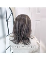 ウーロス(uros.) ホワイト☆ハイライト