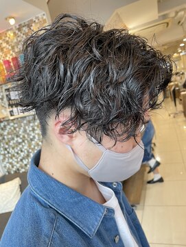 ネオリーブアイム 横浜西口店(Neolive aim) 横浜★王道ミディアムスタイルに無造作なツイスパ