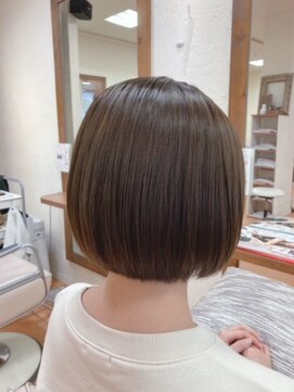 アルジス(aruJisu) コンパクトボブ