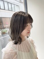 ミズチャーム(Ms.CHARM)&nbsp;レイヤーカット/オリーブベージュ/デザインカラー