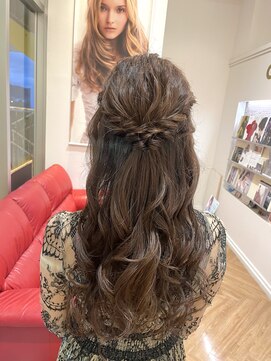 コワファースト  させぼ五番街店(COIFF1RST) 人気☆ハーフアレンジ