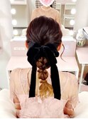 ポニーテール三つ編み玉ねぎアレンジ