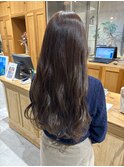 赤味のないブラウンカラー