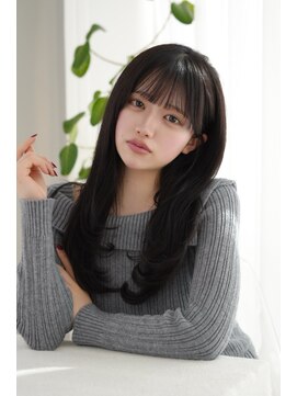 レイリー 原宿 表参道(Rayreee) 暗髪が映えるレイヤーカット