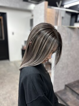 ラヴェ(LAWE.) バレイヤージュ