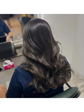 スパーク(SPARK) ブリーチあり中明度グラデーションカラー