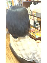 エスト(est.)&nbsp;クール×ショートボブ　20代30代40代50代