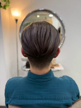 ビィーワンイースト(Be 1 EAST) メンズカット