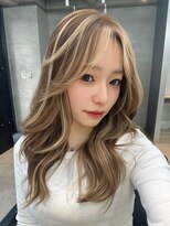トゥイン 八王子(TWIN) ハイライト夏デザインカラーフェイスフレーミングレイヤーカット